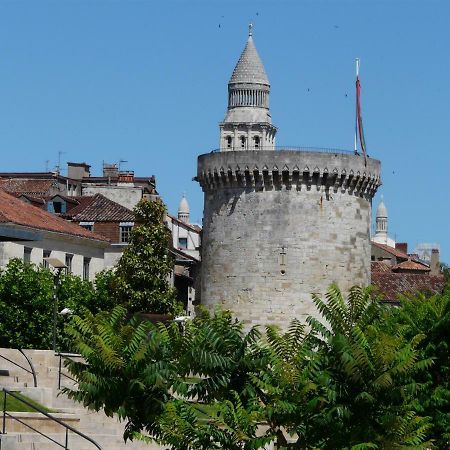 La Halte Perigourdine Apartamento Périgueux Exterior foto